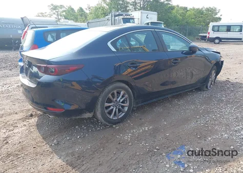 2022 Mazda Mazda3 2.5 S из США, поврежденный, VIN 3MZBPAAL0NM301212